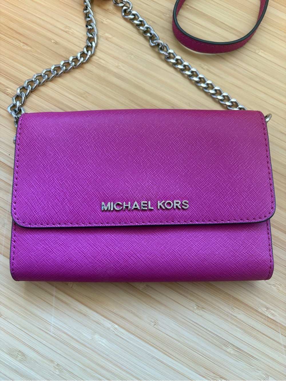 Michael Kors Crossbody Bag in Pink with Silver Chain